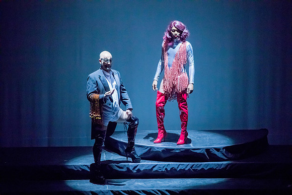 406A8870